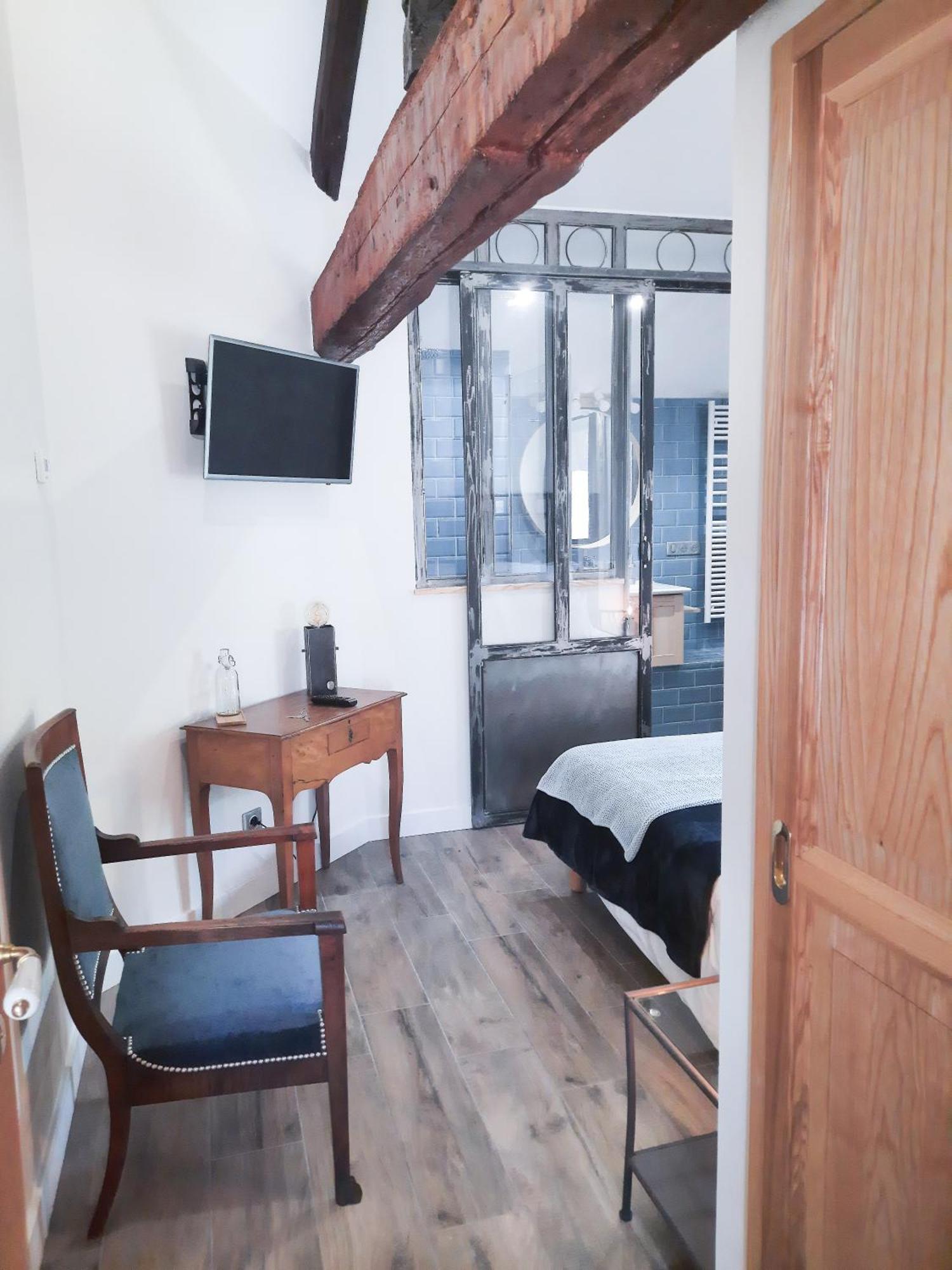 Le Cottage Du Parc Chambeon Quarto foto